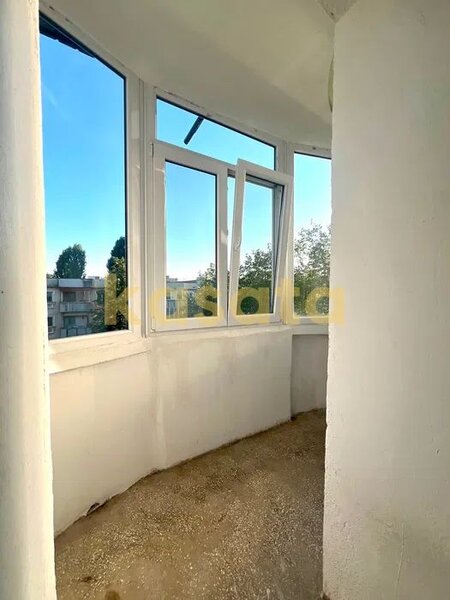 Lujerului Garsoniera de Vanzare   Renovata  Metrou
